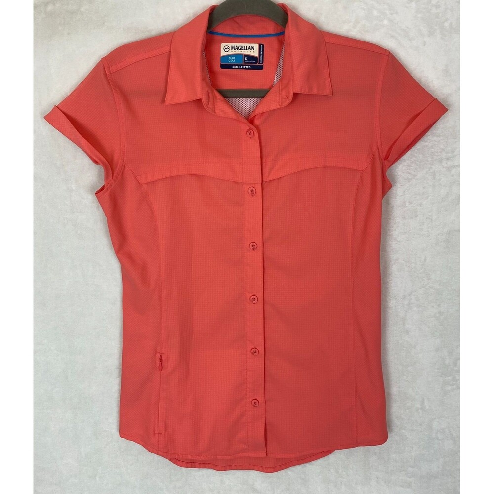 Sporty Magellan Outdoors Womens Small Overcast Cap Sleeve ButtonUp Fishing Shirt